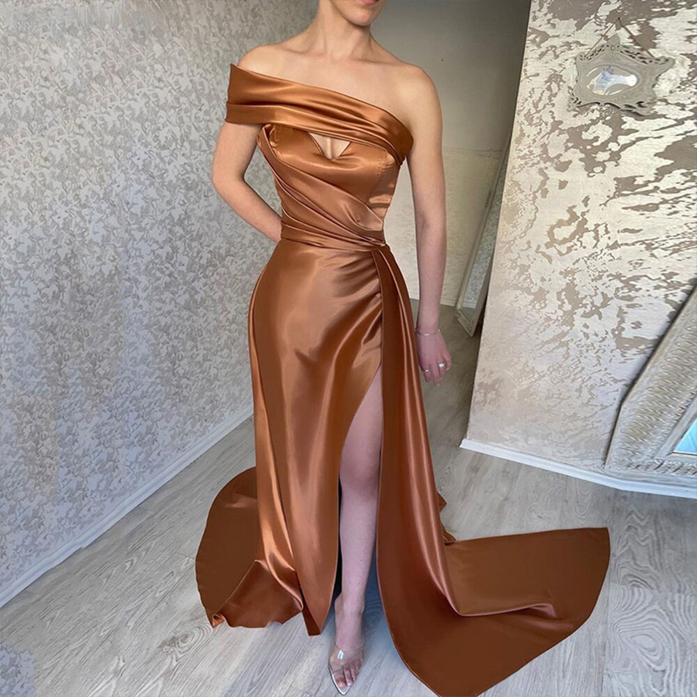 Sexy Brown Evening Gown One Shoulder Mermaid Satin Evening Dresses High Slit Prom Gowns Party Women Sweep Train vestidos de noch Sexy Brown Evening Gown One Shoulder Mermaid Satin Evening Dresses High Slit Prom Gowns Party Women Sweep Train vestidos de noch