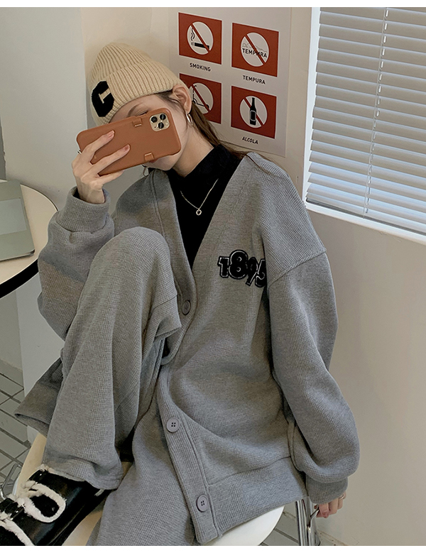 QWEEK Korean Fashion Brown Tracksuit Women Oversized Vintage Streetwear Oversized Gray Pant Sets Retro Basic Wide Leg Sweatpants QWEEK Korean Fashion Brown Tracksuit Women Oversized Vintage Streetwear Oversized Gray Pant Sets Retro Basic Wide Leg Sweatpants