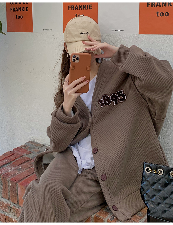 QWEEK Korean Fashion Brown Tracksuit Women Oversized Vintage Streetwear Oversized Gray Pant Sets Retro Basic Wide Leg Sweatpants QWEEK Korean Fashion Brown Tracksuit Women Oversized Vintage Streetwear Oversized Gray Pant Sets Retro Basic Wide Leg Sweatpants