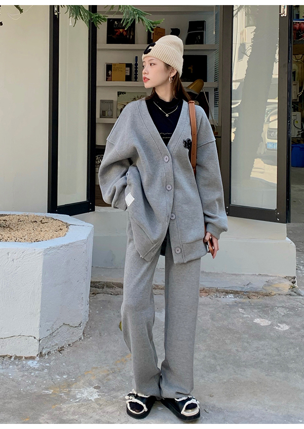 QWEEK Korean Fashion Brown Tracksuit Women Oversized Vintage Streetwear Oversized Gray Pant Sets Retro Basic Wide Leg Sweatpants QWEEK Korean Fashion Brown Tracksuit Women Oversized Vintage Streetwear Oversized Gray Pant Sets Retro Basic Wide Leg Sweatpants