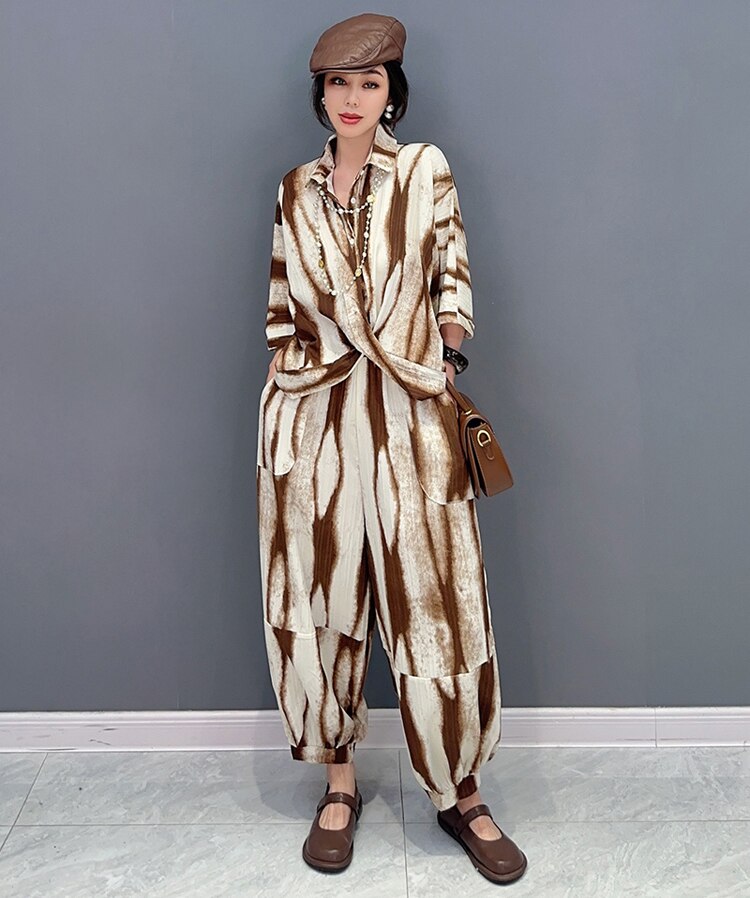Two Pieces Set Woman Summer Brown Painting Fashion Oversized Loose Fit Blouse And Long Pencil Pants Casual Print Outfit JJSE021 Two Pieces Set Woman Summer Brown Painting Fashion Oversized Loose Fit Blouse And Long Pencil Pants Casual Print Outfit JJSE021