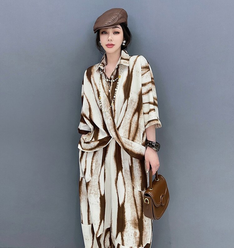 Two Pieces Set Woman Summer Brown Painting Fashion Oversized Loose Fit Blouse And Long Pencil Pants Casual Print Outfit JJSE021 Two Pieces Set Woman Summer Brown Painting Fashion Oversized Loose Fit Blouse And Long Pencil Pants Casual Print Outfit JJSE021