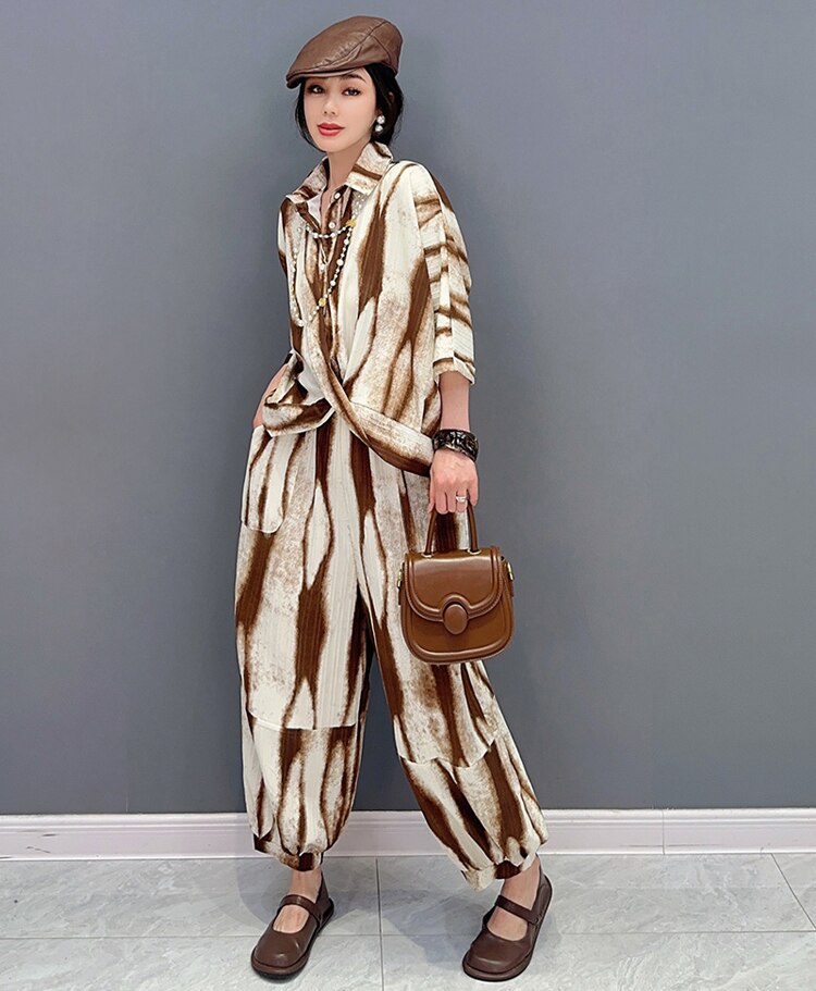 Two Pieces Set Woman Summer Brown Painting Fashion Oversized Loose Fit Blouse And Long Pencil Pants Casual Print Outfit JJSE021 Two Pieces Set Woman Summer Brown Painting Fashion Oversized Loose Fit Blouse And Long Pencil Pants Casual Print Outfit JJSE021