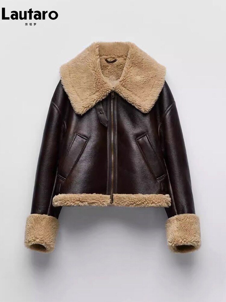 Lautaro Winter Cool Short Thickened Warm Brown Double Faced Faux Sheepskin Coat Women Zipper Long Sleeve Shearling Jacket 2023