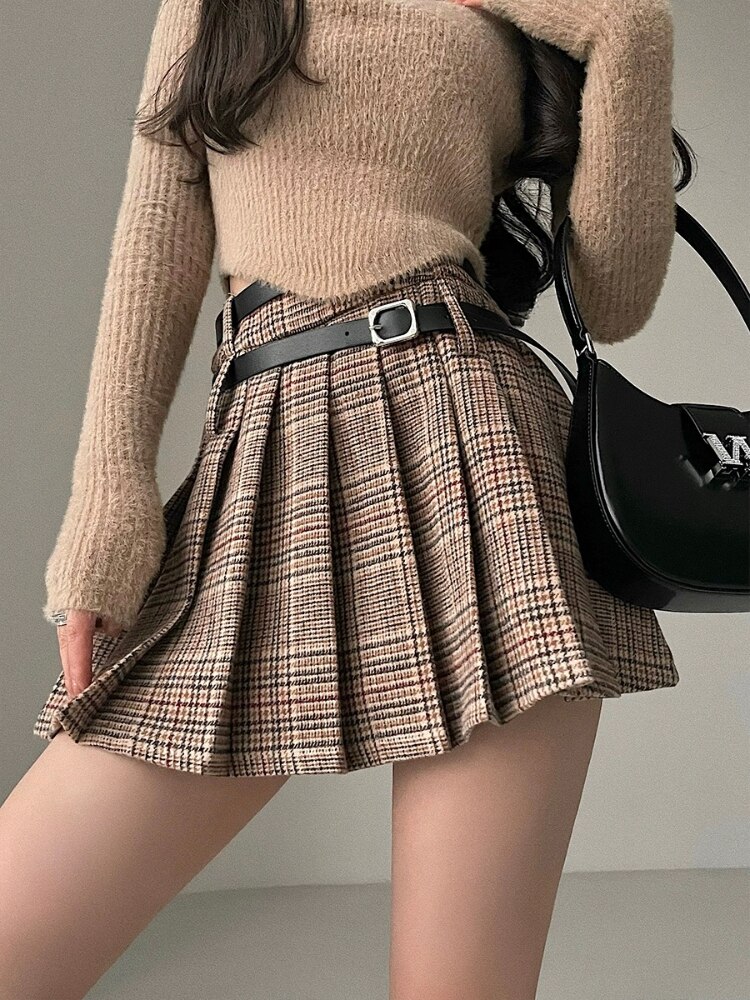 Preppy Style Plaid Skirt Women Brown High Street Pleated Mini Skirt Y2k Vintage Autumn Winter Belt Korean Fashion Outfit