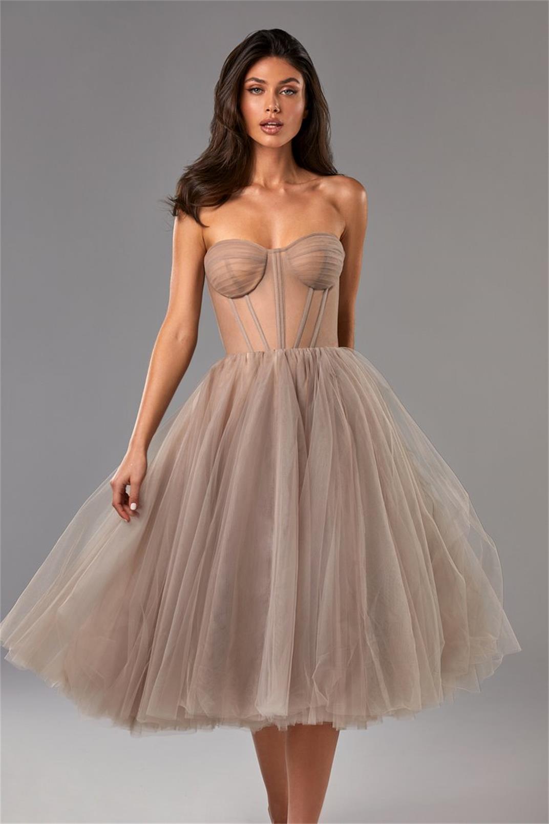 Brown Cocktail Dresses Sweetheart Neck Tulle Tea Length Prom Dress Women Ladies Strapless Illusion Custom Made Homecoming Gowns Brown Cocktail Dresses Sweetheart Neck Tulle Tea Length Prom Dress Women Ladies Strapless Illusion Custom Made Homecoming Gowns