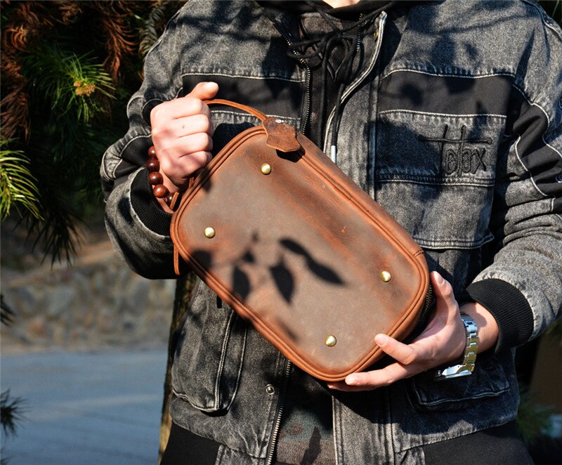 Retro Fashion High Quality Crazy Horse cowhide Men's Brown Clutch Outdoor Daily Ladies genuine Leather Cosmetic Bag Women Retro Fashion High Quality Crazy Horse cowhide Men's Brown Clutch Outdoor Daily Ladies genuine Leather Cosmetic Bag Women